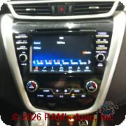 Vehicle photo 13