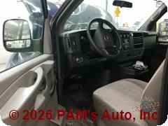 Vehicle photo 10
