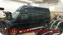 Vehicle photo 7