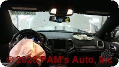 Vehicle photo 14