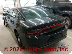 Vehicle photo 6