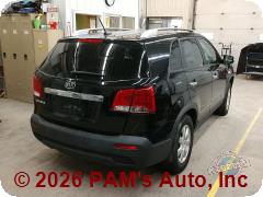 Vehicle photo 5