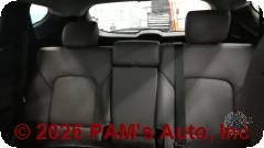 Vehicle photo 11
