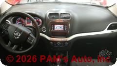 Vehicle photo 14