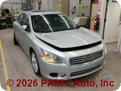Vehicle photo 2