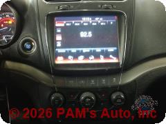 Vehicle photo 13