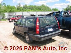 Vehicle photo 3