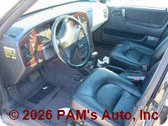 Vehicle photo 5