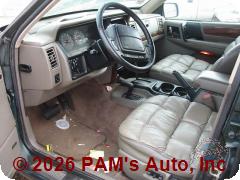 Vehicle photo 5