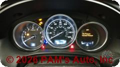 Vehicle photo 12