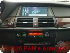 Vehicle photo 13