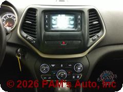 Vehicle photo 13