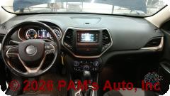 Vehicle photo 14