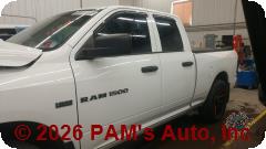 Vehicle photo 7