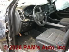 Vehicle photo 10