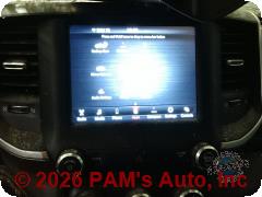 Vehicle photo 13
