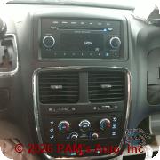 Vehicle photo 13