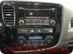 Vehicle photo 13