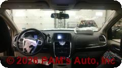 Vehicle photo 14