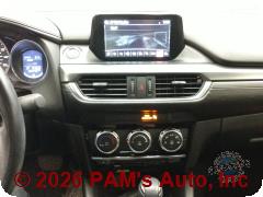 Vehicle photo 13