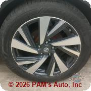 Vehicle photo 9