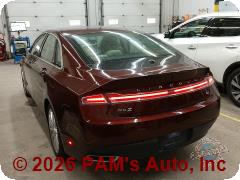 Vehicle photo 6