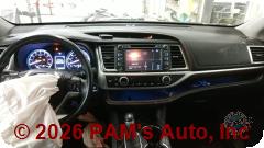 Vehicle photo 14