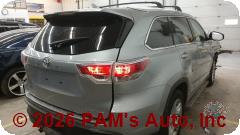 Vehicle photo 5