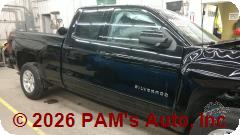 Vehicle photo 3