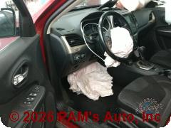 Vehicle photo 10
