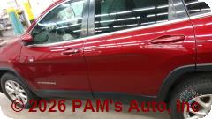 Vehicle photo 7
