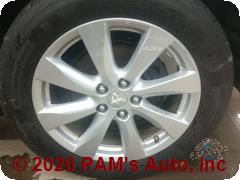 Vehicle photo 9