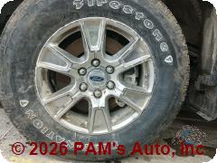 Vehicle photo 9