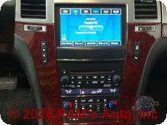 Vehicle photo 13