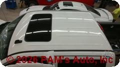 Vehicle photo 8