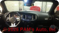 Vehicle photo 14