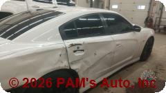 Vehicle photo 3