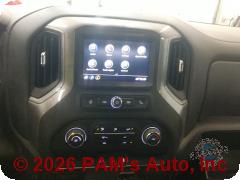 Vehicle photo 13