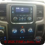 Vehicle photo 13