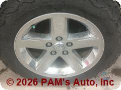 Vehicle photo 9