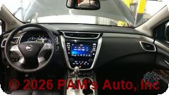 Vehicle photo 14
