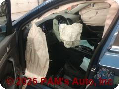 Vehicle photo 10