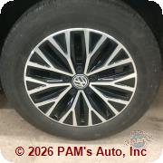 Vehicle photo 9