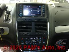 Vehicle photo 13