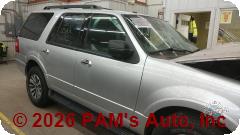 Vehicle photo 3