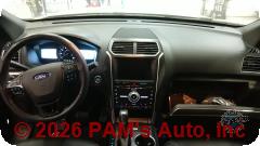 Vehicle photo 14