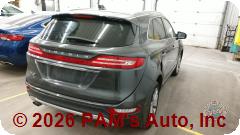 Vehicle photo 5
