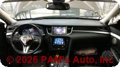 Vehicle photo 14