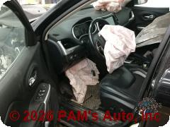 Vehicle photo 10