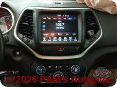 Vehicle photo 13